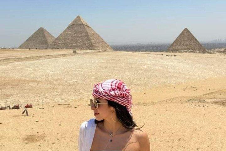 Pyramids and cairo2 days with accommodation