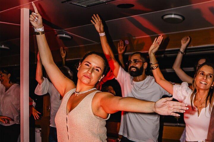 Lisbon Float Party: The most exclusive Boat Party in Lisbon