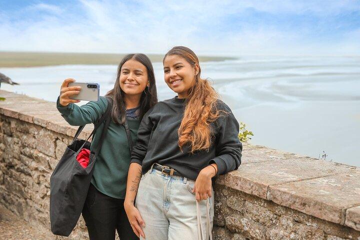 3 Days Trip to Normandy, Loire and Mont Saint Michel from Paris