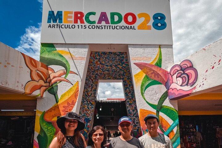 Cancun Shopping Private Guided Tour & City Sightseeing