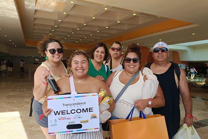 Cancun Shopping Private Guided Tour & City Sightseeing