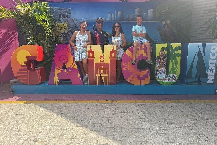 Cancun Private Shopping Tour! City Sightseeing