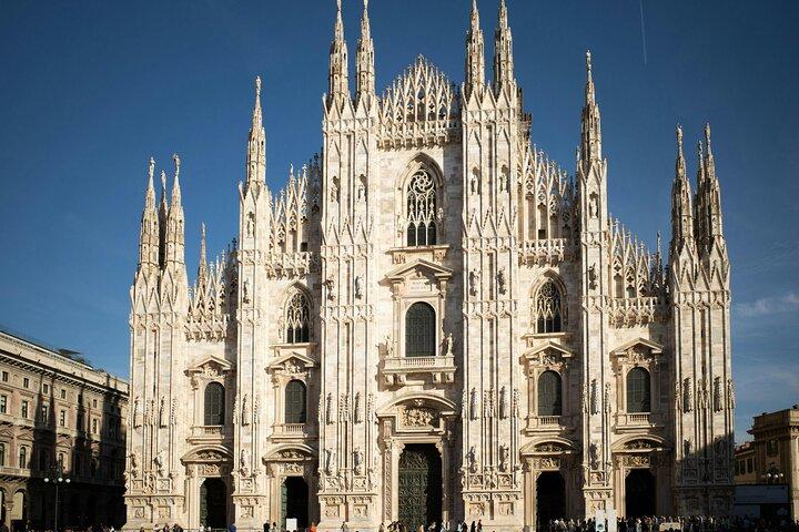 Duomo di Milano Private Tour with Rooftop Access