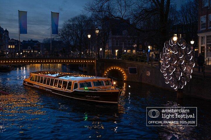 Amsterdam: heated Light Festival Cruise | Incl. Drinks Option