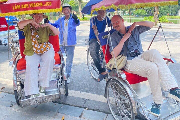 Hanoi Private Cyclo Tour: Explore the Old Quarter Culture & Charm