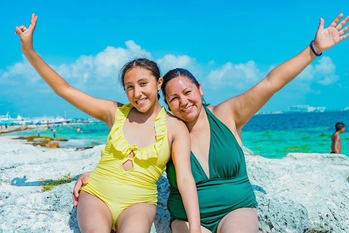 Professional Private Photoshoot in Cancun with Transportation