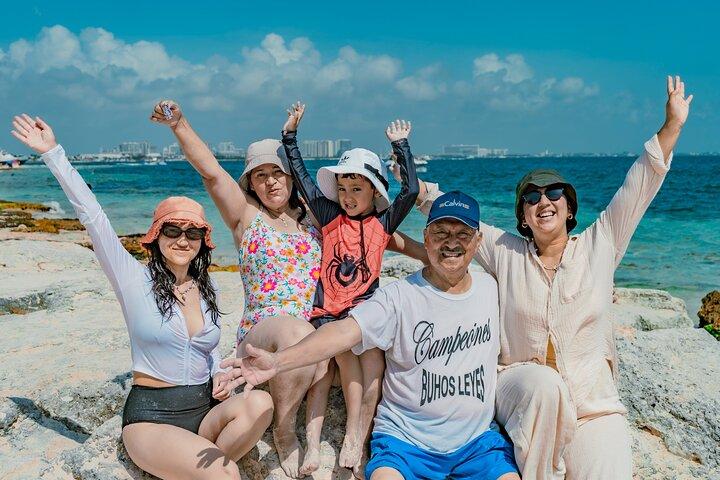 Professional Private Photoshoot in Cancun with Transportation