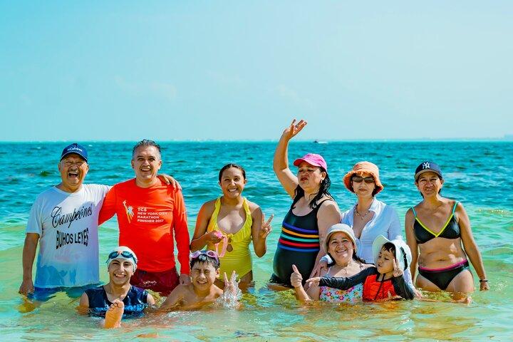 Professional Private Photoshoot in Cancun with Transportation