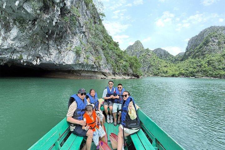 Private Transfer & Luxury Day Cruise Halong/Lan Ha Bay from Hanoi