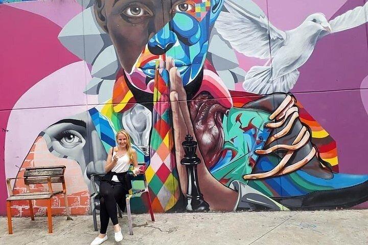 Private Tour of Medellin : Commune 13, Metrocable, Plaza Botero