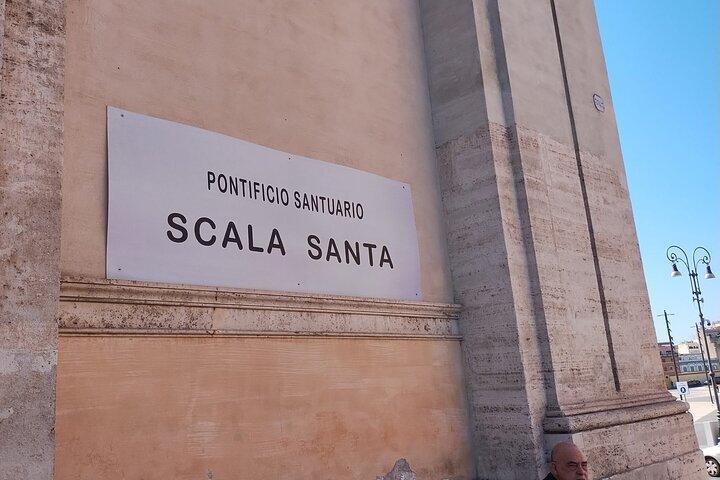 Private Churches Tour San Clemente and San Giovanni & Scala Santa