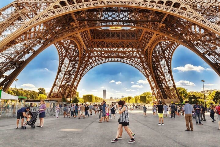 Eiffel Tower Climbing Tour