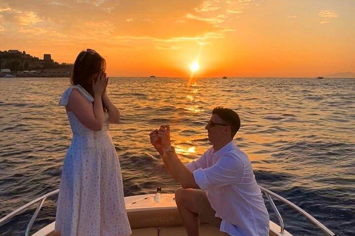 Private Sunset Boat Tour with Prosecco from Sorrento