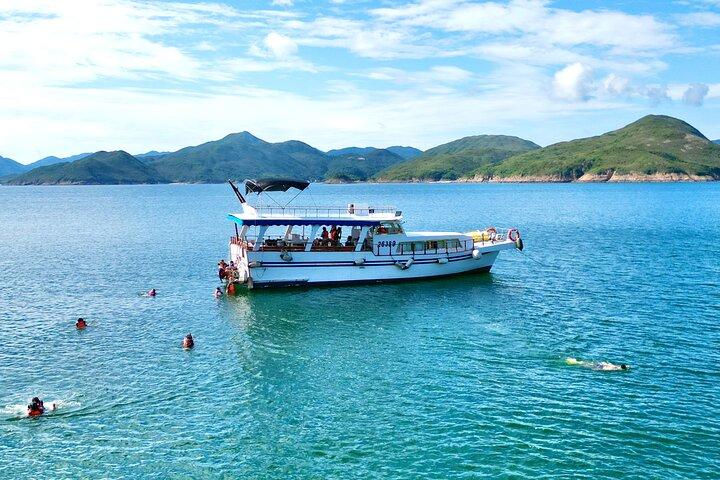 Hong Kong Sai Kung Full Day Beach Snorkelling Yacht Tour