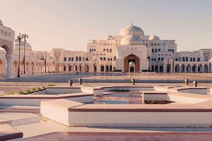 Qasr Al Watan–Explore the Presidential Palace & Cultural Landmark