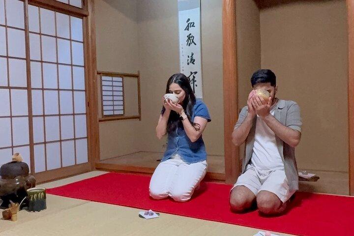 Shibuya Authentic Tea Ceremony with experienced instructor
