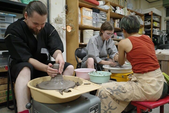 Premium Electric Pottery Wheel Experience