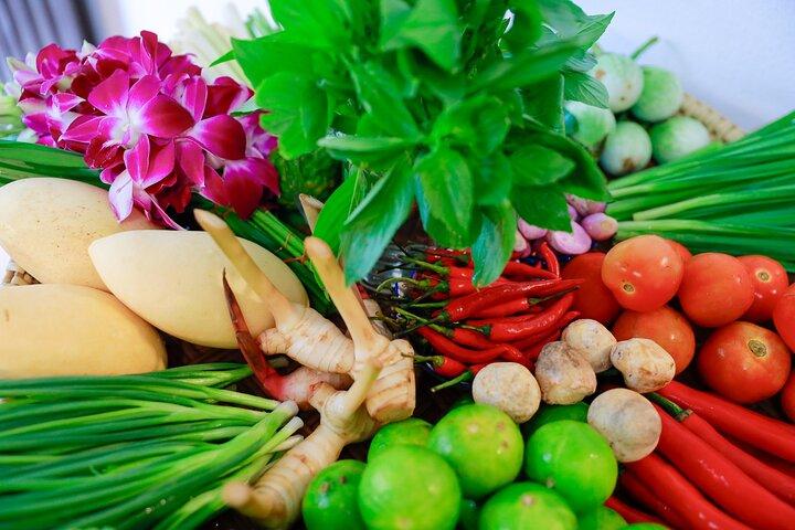 Hands on Thai Cooking Class and Market Tour