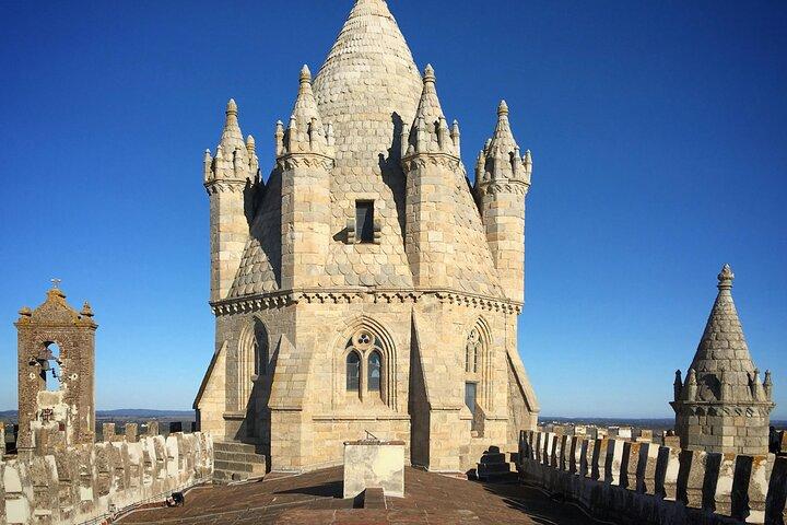 Evora from Lisbon Private Tour with All its Highlights