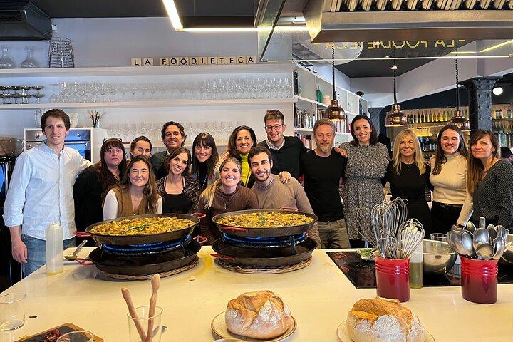 Premium Cooking Class in Designer Loft: Paella & Spanish Tapas