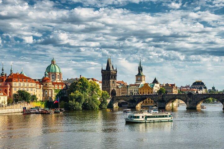 Prague in One Day: Highlights & Hidden Gems Private Tour by Car