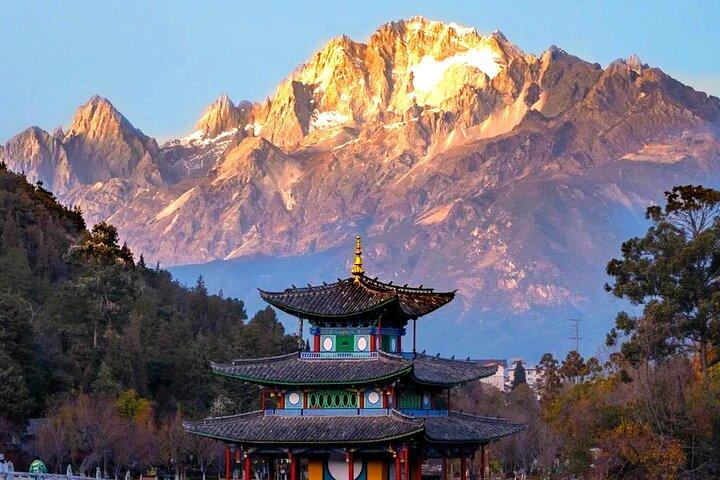 Shangri-La Private Scenic Drive Tour from Lijiang