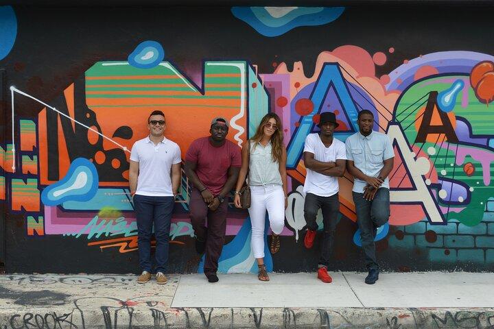 Wynwood Neighborhood Art Walk Self-Guided Tour of Murals
