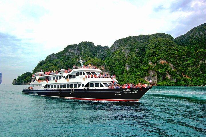 Phuket to Phi Phi Island Ferry Transfer with Hotel Pickup