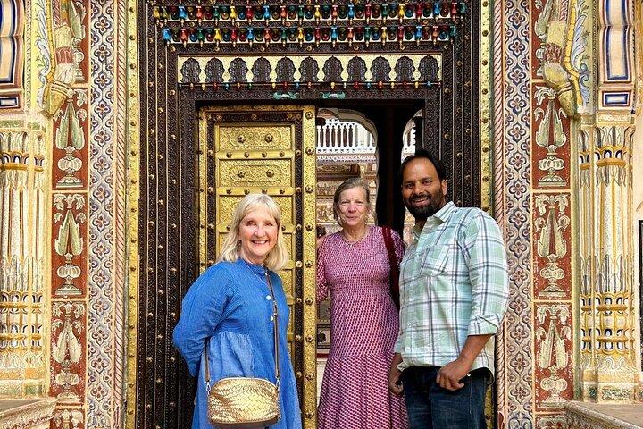 2-Day Jaipur to Mandawa Nawalgarh and Mukundgarh Havelis Tour