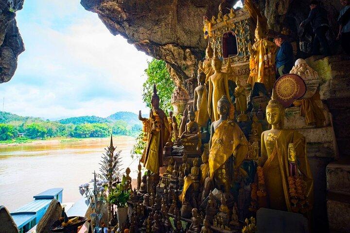 Luang Prabang Private Cultural Tour and Pak Ou Caves River Cruise