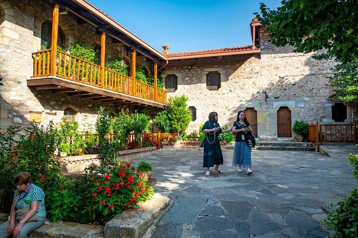 2 Days Private Tour: Delphi & Meteora