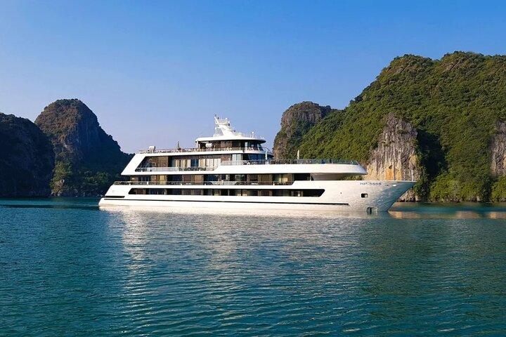 Halong Bay & Lan Ha Bay 2D1N Cruise on Stellar of The Sea
