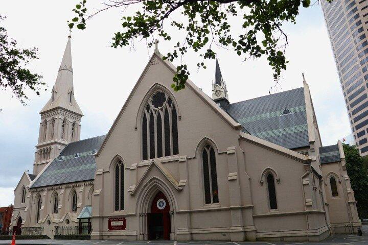Auckland City Self Guided Walking Tour with an APP