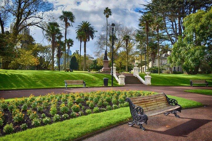 Auckland City Self Guided Walking Tour with an APP