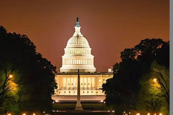 Washington DC Night-Time City Tour