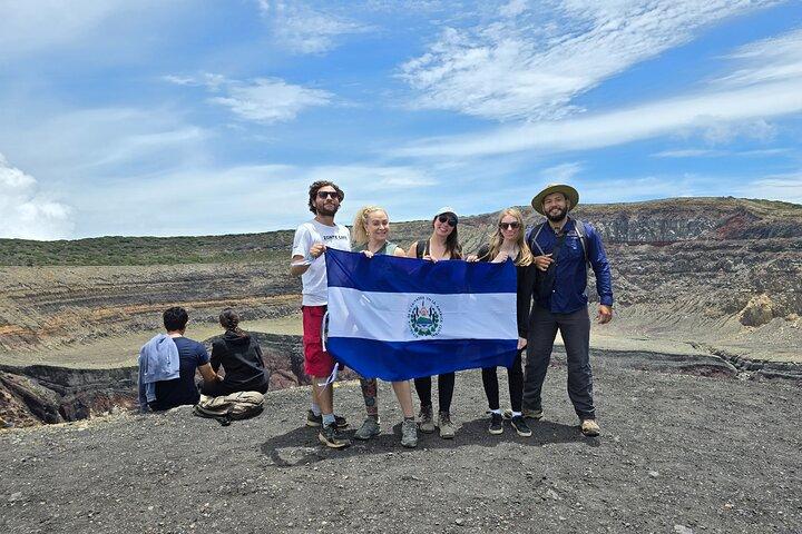 Santa Ana Volcano Hike and Coatepeque Lake Adventure