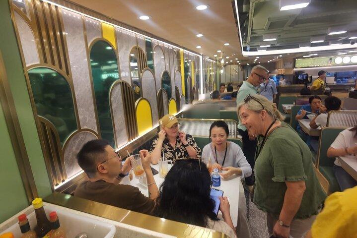 Hong Kong: City Landmarks, Highlight with Tram and Star Ferry