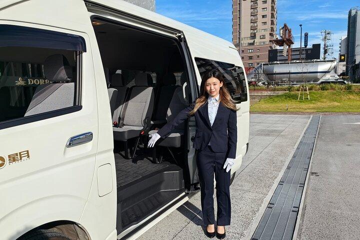 Transfer from Osaka City Hotels to Kansai Airport 10-seats van