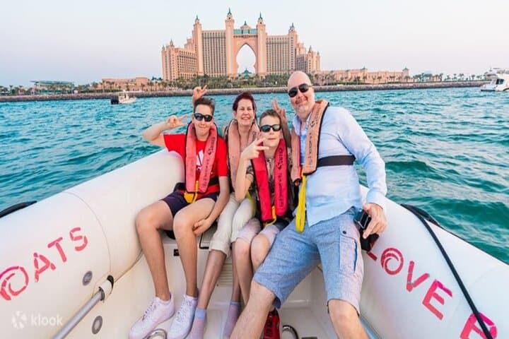 Dubai Speed Boat Tours: Marina, Atlantis and Burj Al Arab
