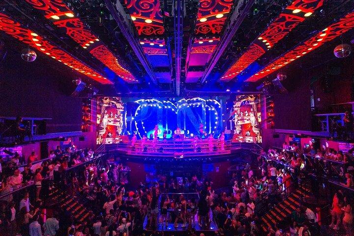 Cocobongo Cancun Disco and Show Primera Fila