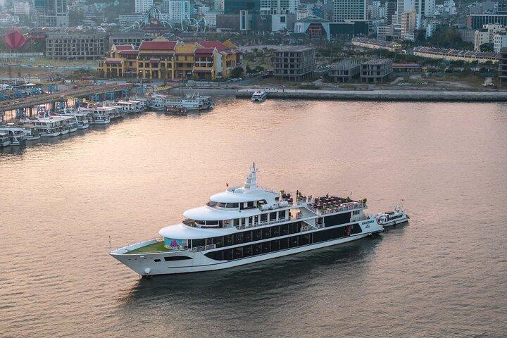 Premium Sea Octopus Cruise – Halong Bay Day Tour from Hanoi