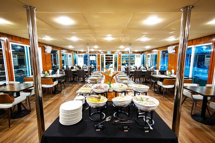 Alexandra Sea Lounge - Daily Dinner Cruise