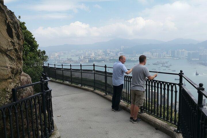 Private Tour: Full Day Highlights Tour of Hong Kong Island