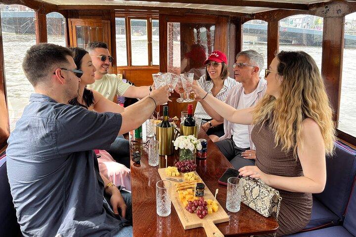 Amsterdam Cheese and Wine Canal Cruise