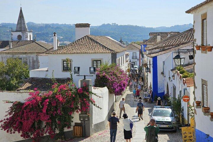 Private Full Day Tour - Óbidos & Nazaré - From Lisbon