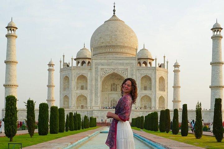 Golden Triangle Tour - Delhi Agra Jaipur