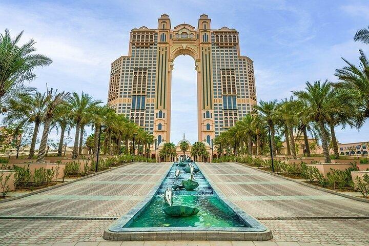 Modern Marvels of Abu Dhabi a Private Full Day Tour