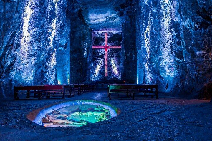 VIP Transfer to Salt Cathedral & Lake Guatavita from Bogota