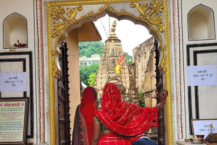 Amber village heritage tour including Amber fort