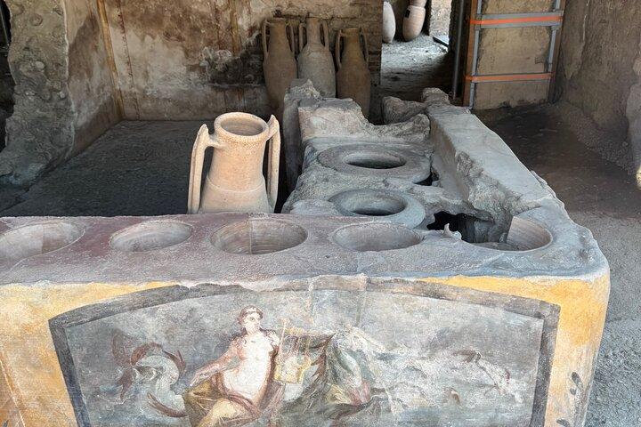 Exploring Pompeii
